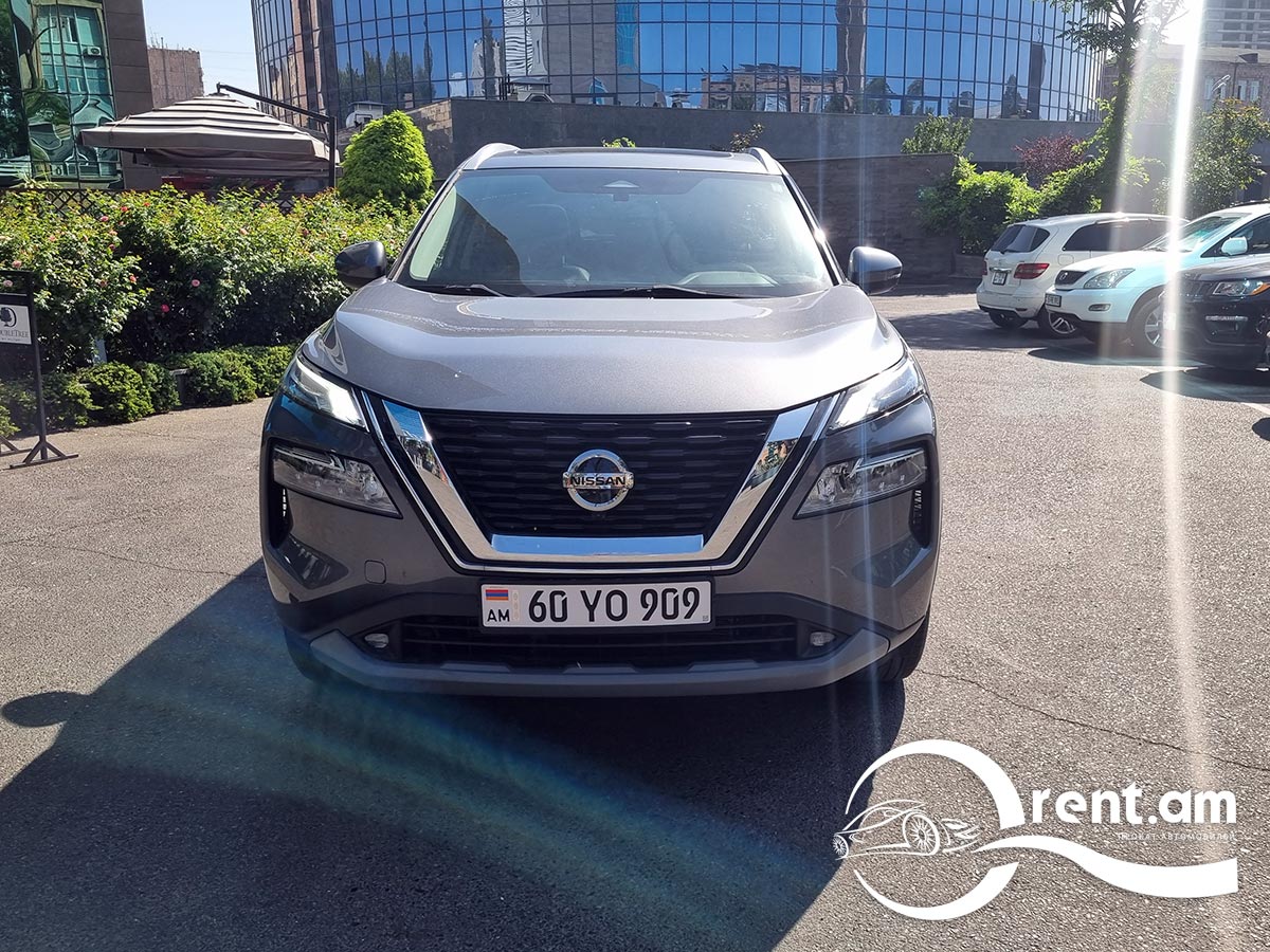 Rent Nissan Rogue new in Armenia