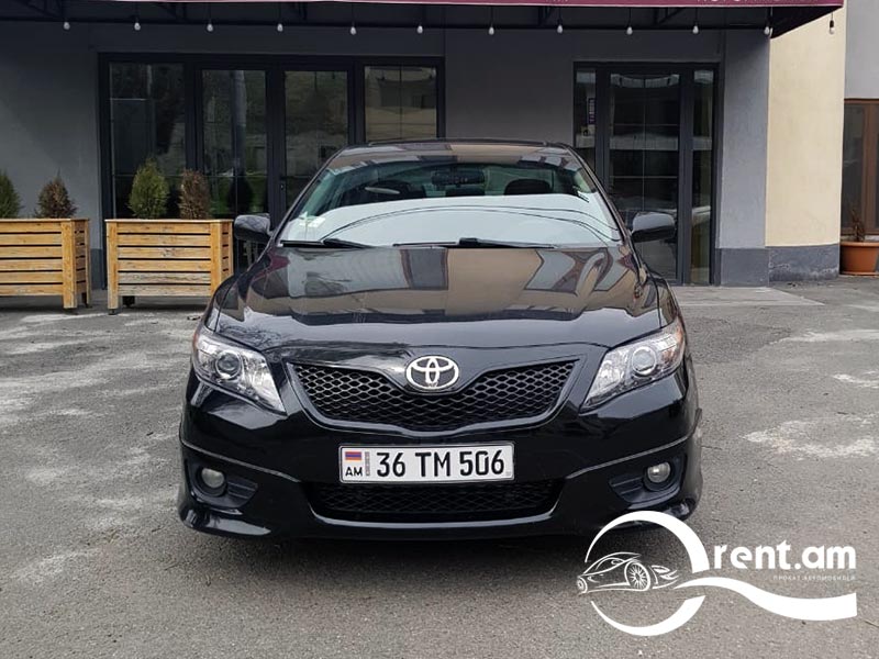 Прокат автомобиля Toyota Camry в Армении