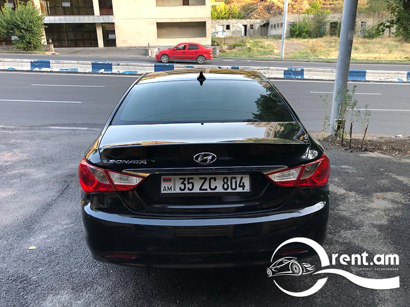 Прокат автомобиля Hyundai Sonata в Ереване