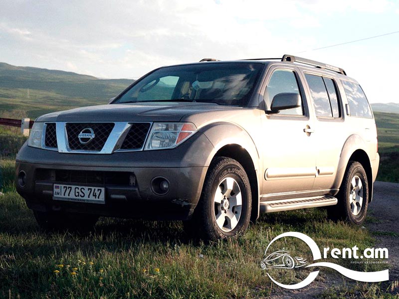 Прокат автомобиля Nissan Pathfinder в Армении