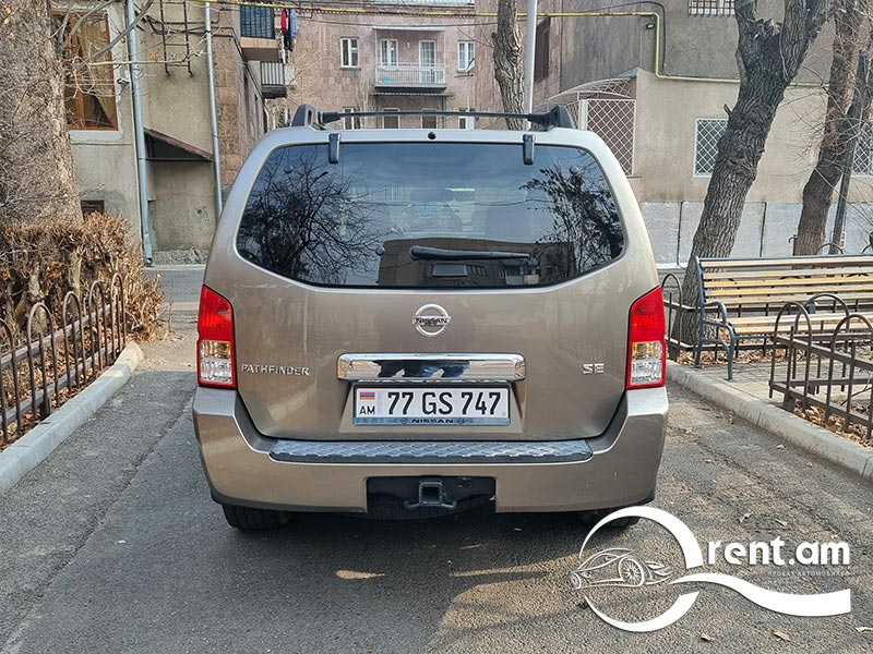 Прокат автомобиля Nissan Pathfinder в Армении